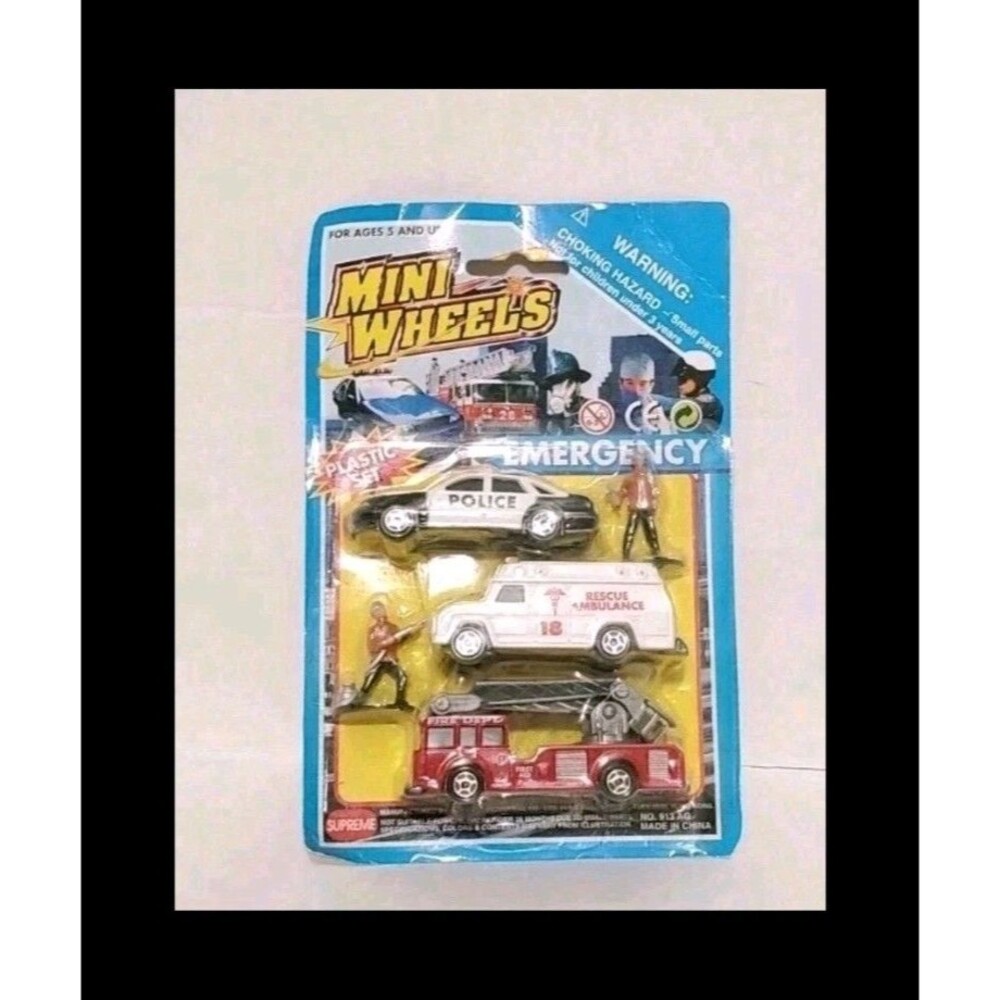 Mini Wheels Emergency Minicars Figurines Supreme No. 913 AG Plastic Toy Set Vtg